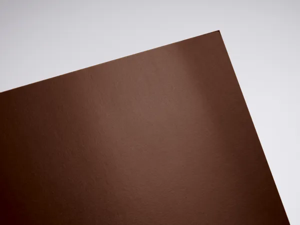 Gmund Gold Rich Copper paper swatch: Rich Copper, Metallic gold face (from smooth lustre to coarse glitter-like pigment in Shimmer and Breeze); matt, sometimes strongly coloured back