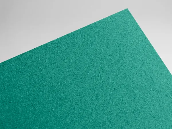 Gmund Les Naturals Emeraude paper swatch: Emeraude, Rough, toothy recycled board with natural multicoloured inclusions