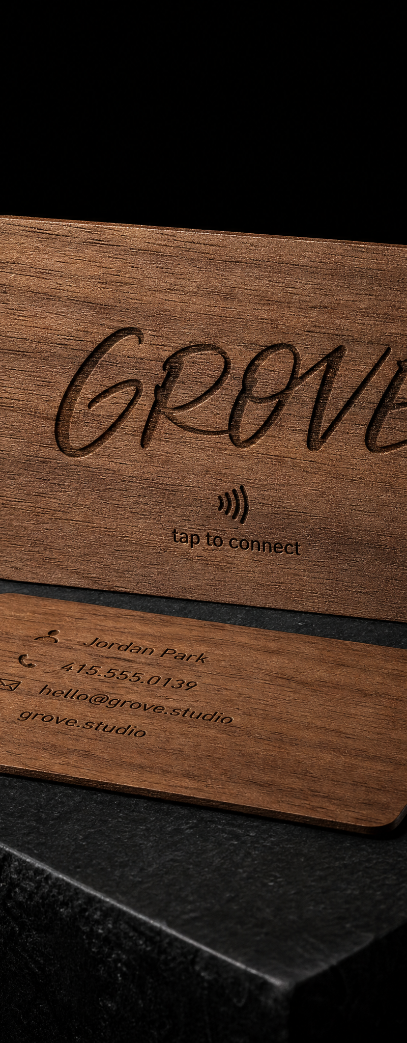 Business card with nfc-chip and laser-engraving.