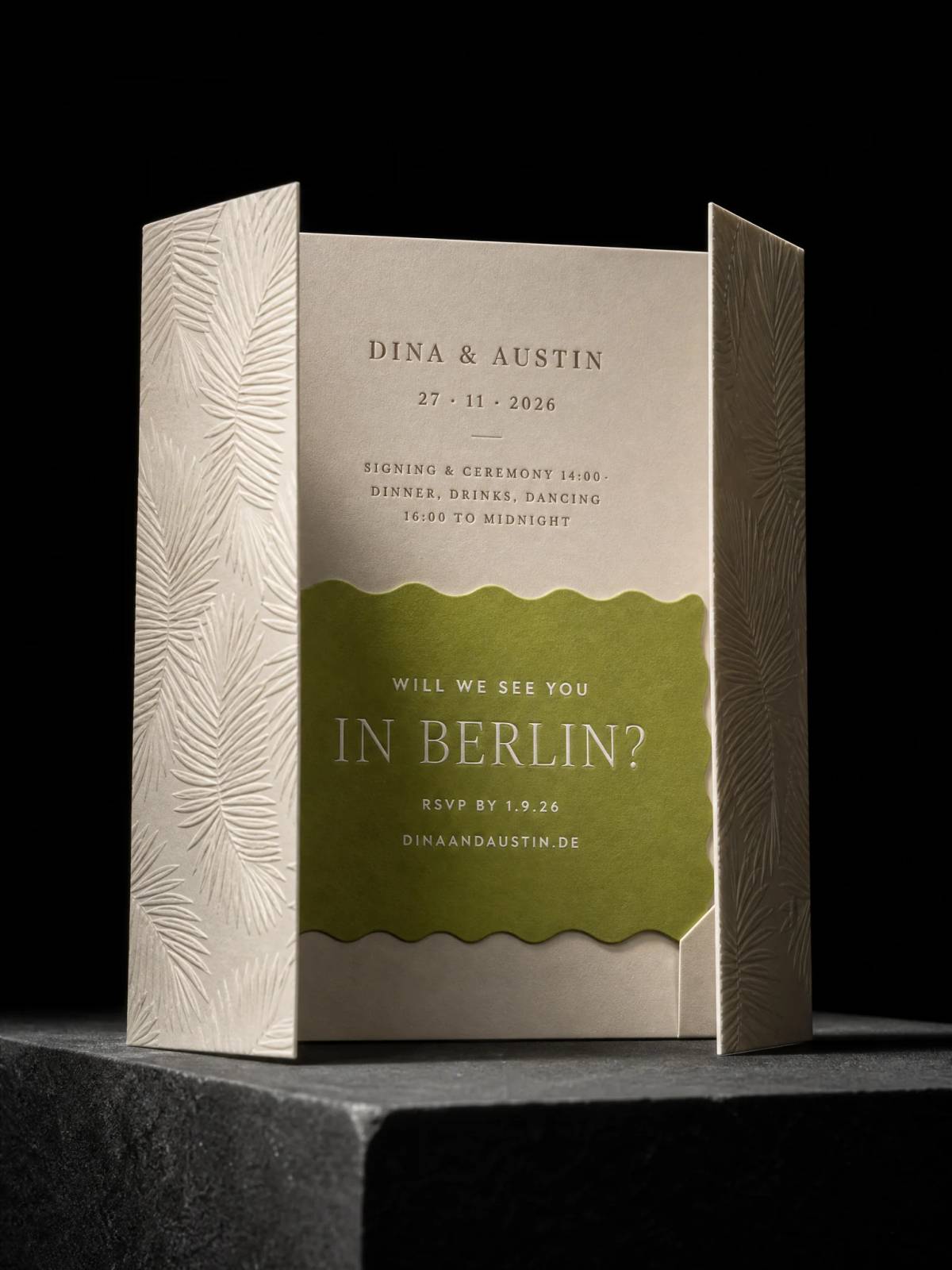 Wedding Invitations concept: 