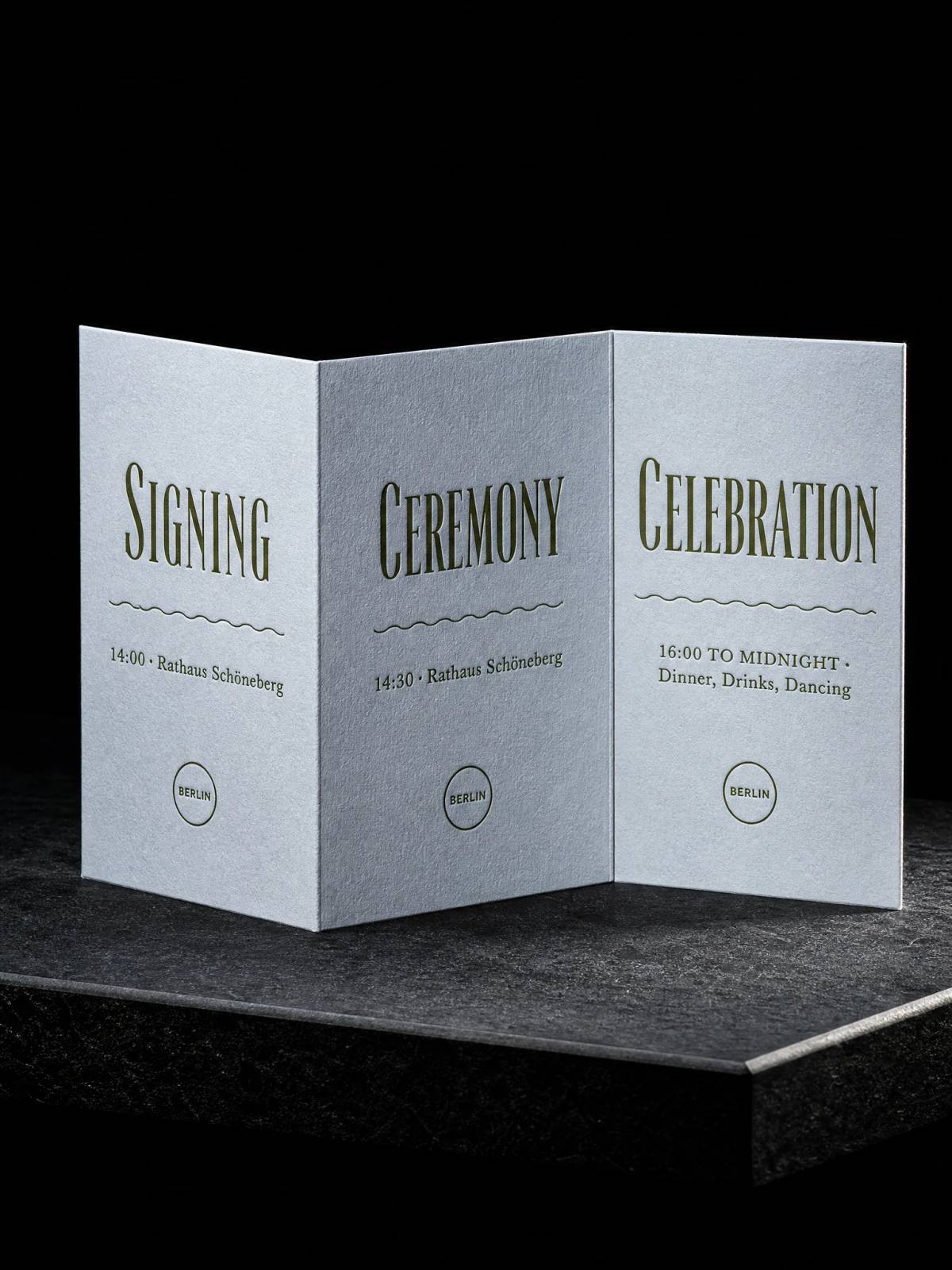 Wedding Invitations concept: 