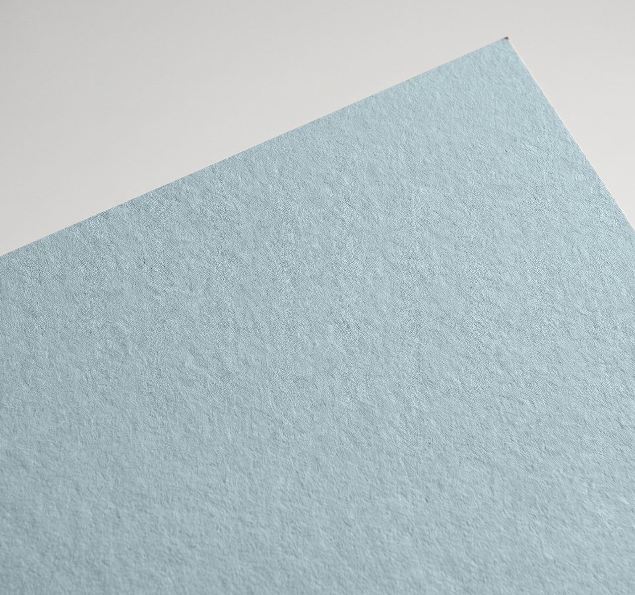Gmund Colors Matt Matt 01, Matt 01, Through-dyed uncoated matt with a fine felt texture paper swatch