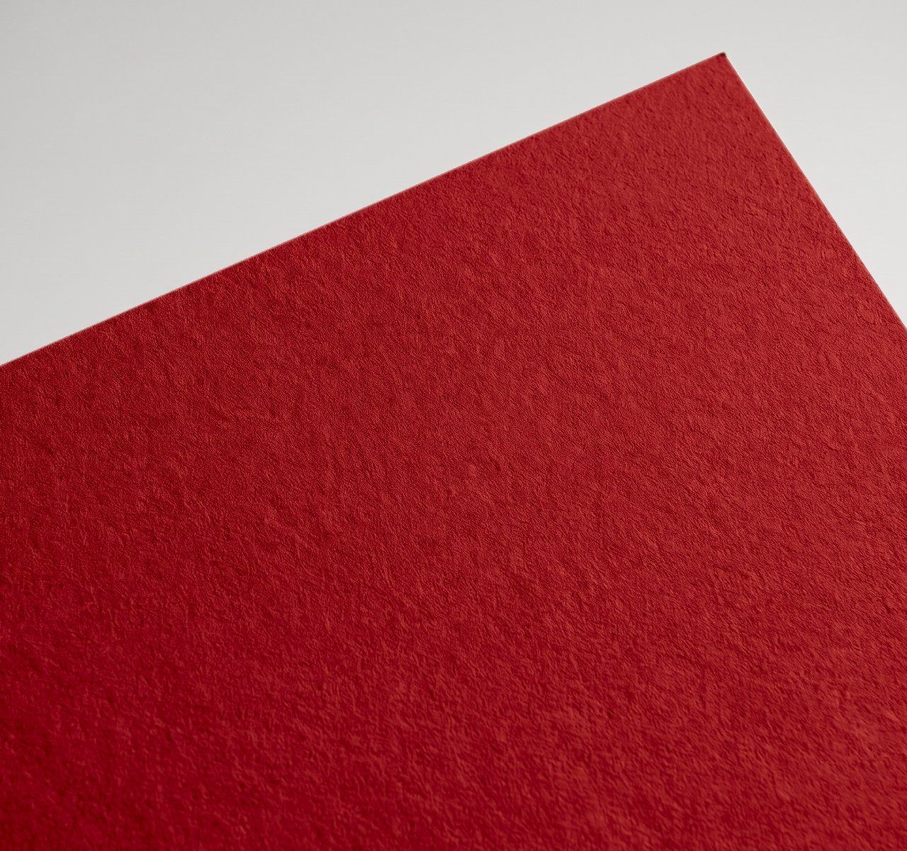 Gmund Colors Matt Matt 40, Matt 40, Through-dyed uncoated matt with a fine felt texture paper swatch