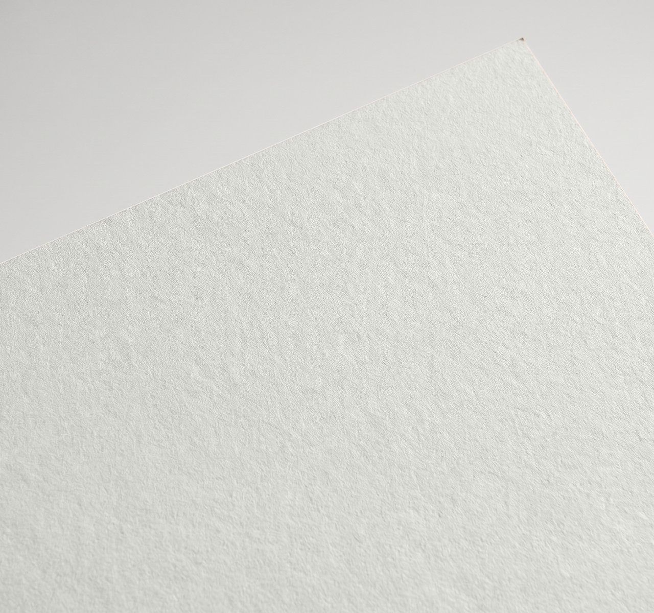 Gmund Colors Matt Matt 72, Matt 72, Through-dyed uncoated matt with a fine felt texture paper swatch