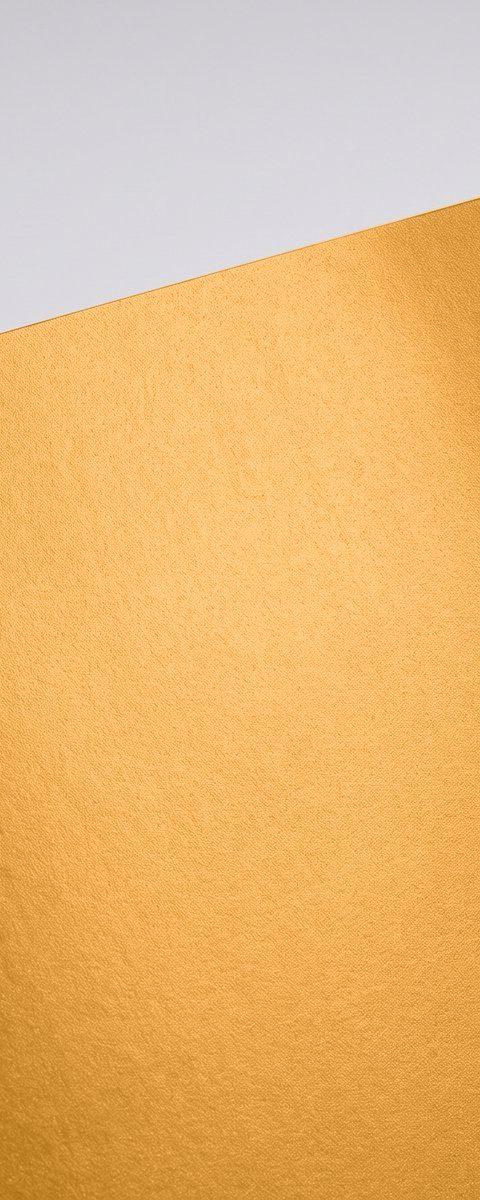 Gmund Gold Value paper swatch