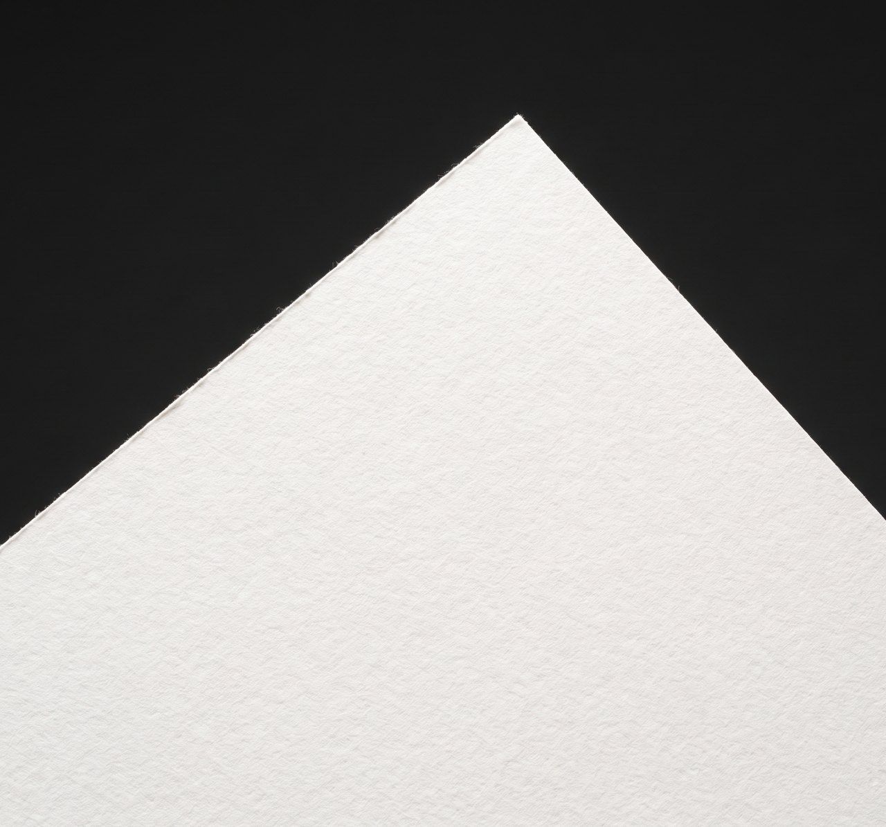 Hyacinth Cotton · 16pt, warm white paper swatch