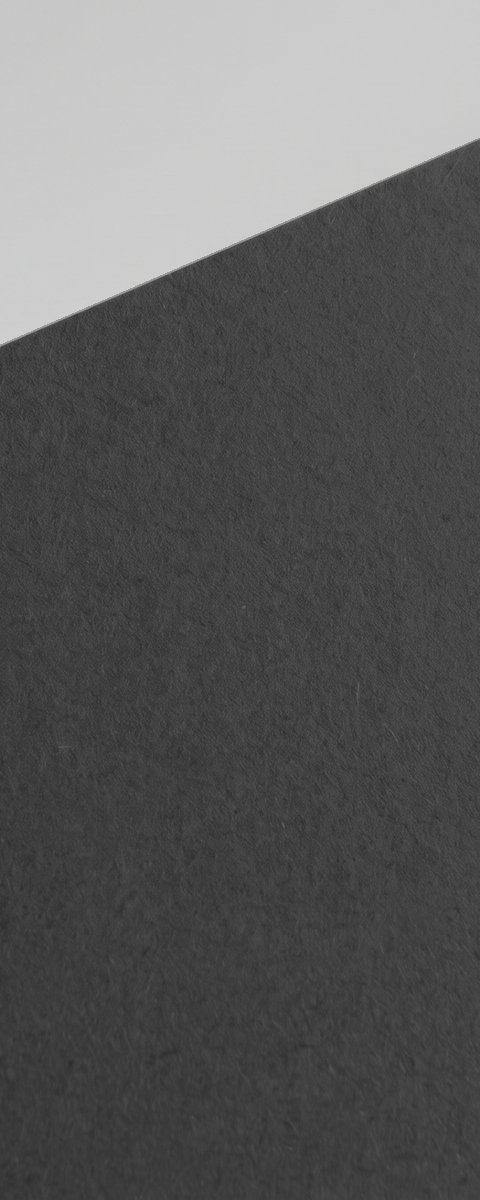 Ispira Nero Mistero paper swatch