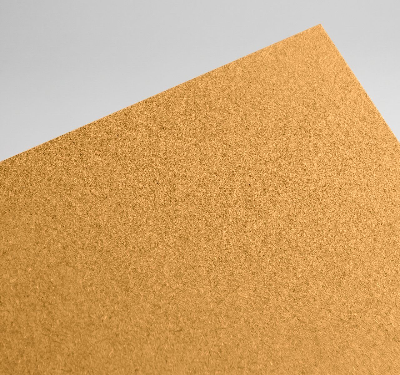 Gmund Les Naturals Topaze, Topaze, Rough, toothy recycled board with natural multicoloured inclusions paper swatch