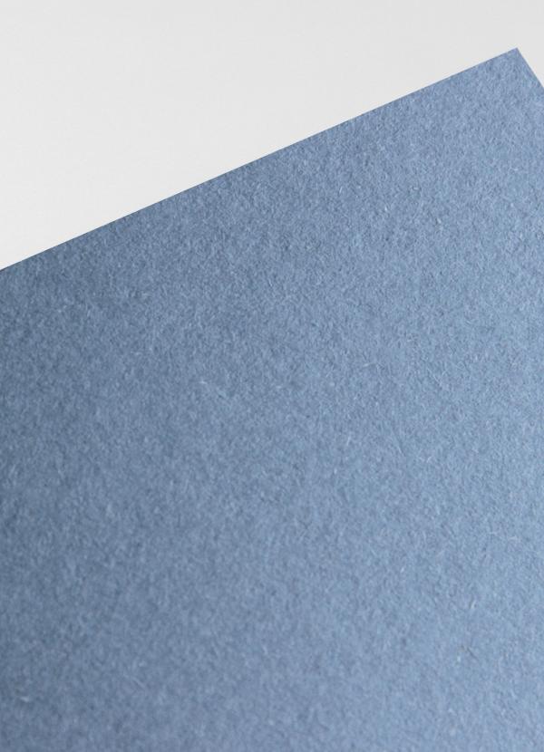 Materica Acqua paper swatch: pale seafoam / soft aqua
