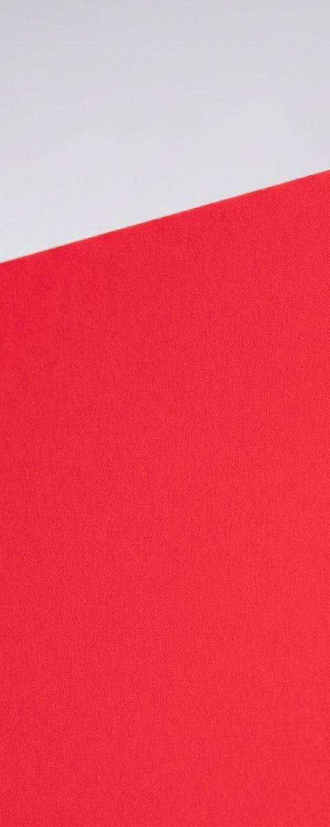 Plike Red paper swatch